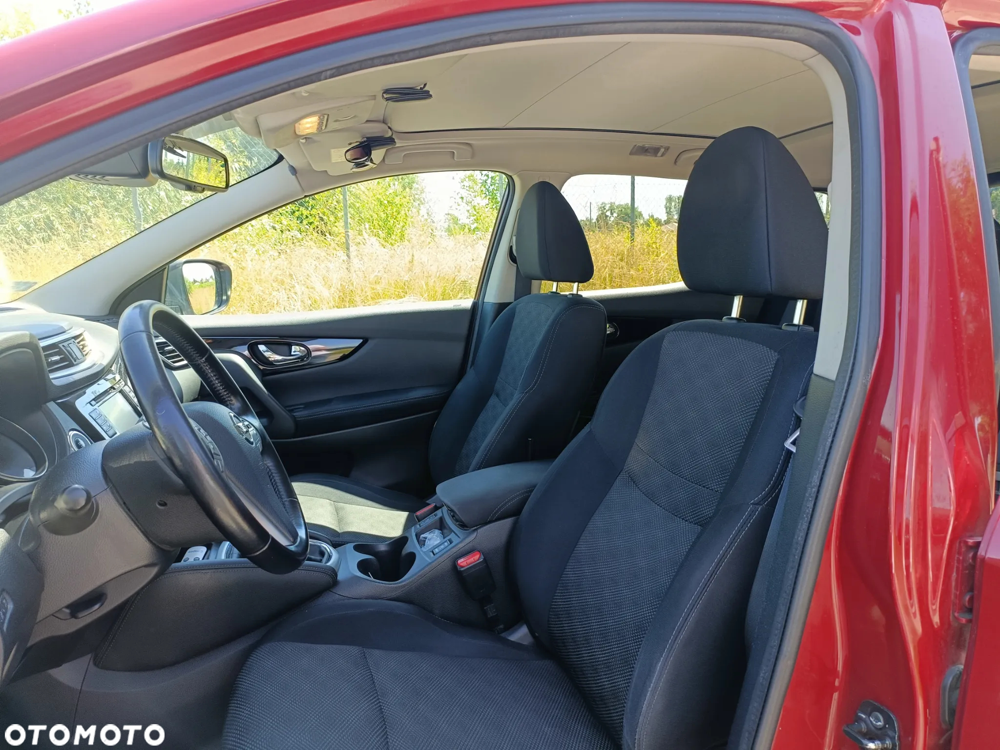 Nissan Qashqai 1.2 DIG-T N-Connecta EU6 - 8