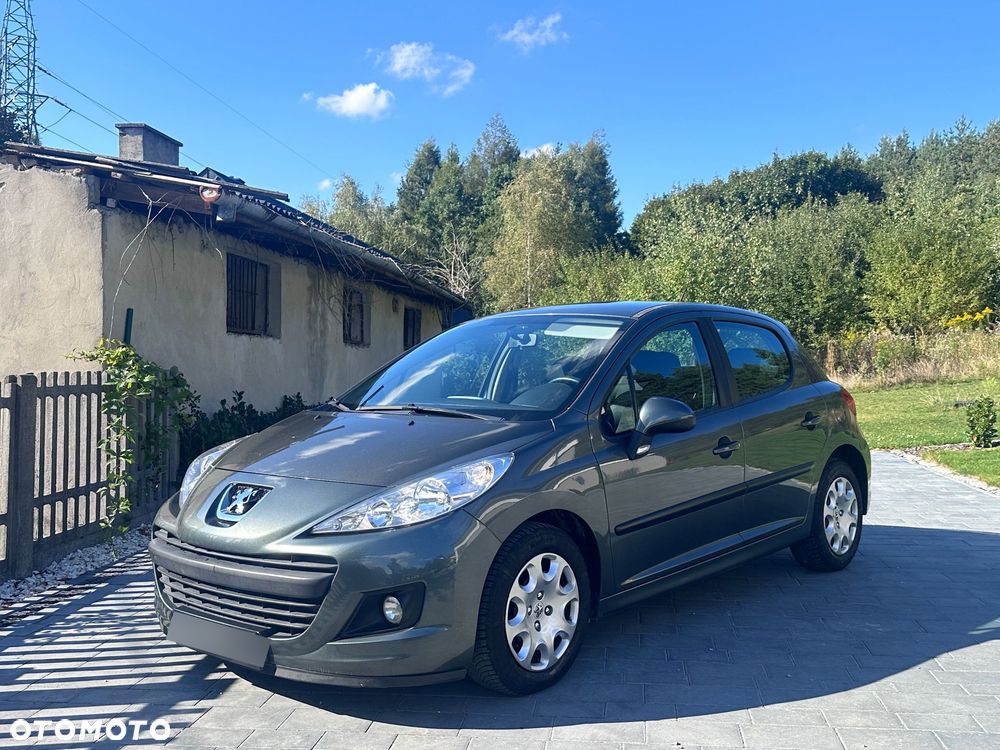 Peugeot 207 1.4 16V Trendy - 2