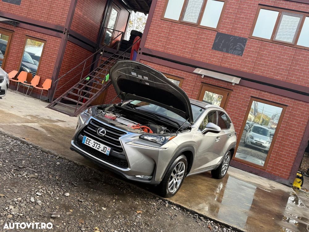 Lexus Seria NX ver-300h - 39