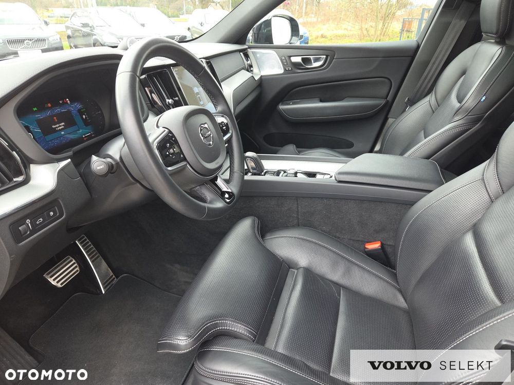 Volvo XC 60 T8 Plug-In Hybrid AWD R-Design - 10