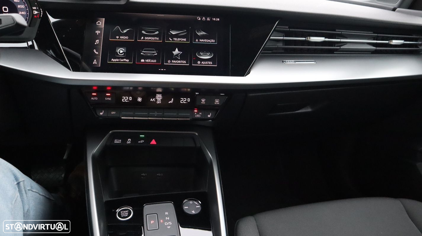 Audi A3 Sportback - 11