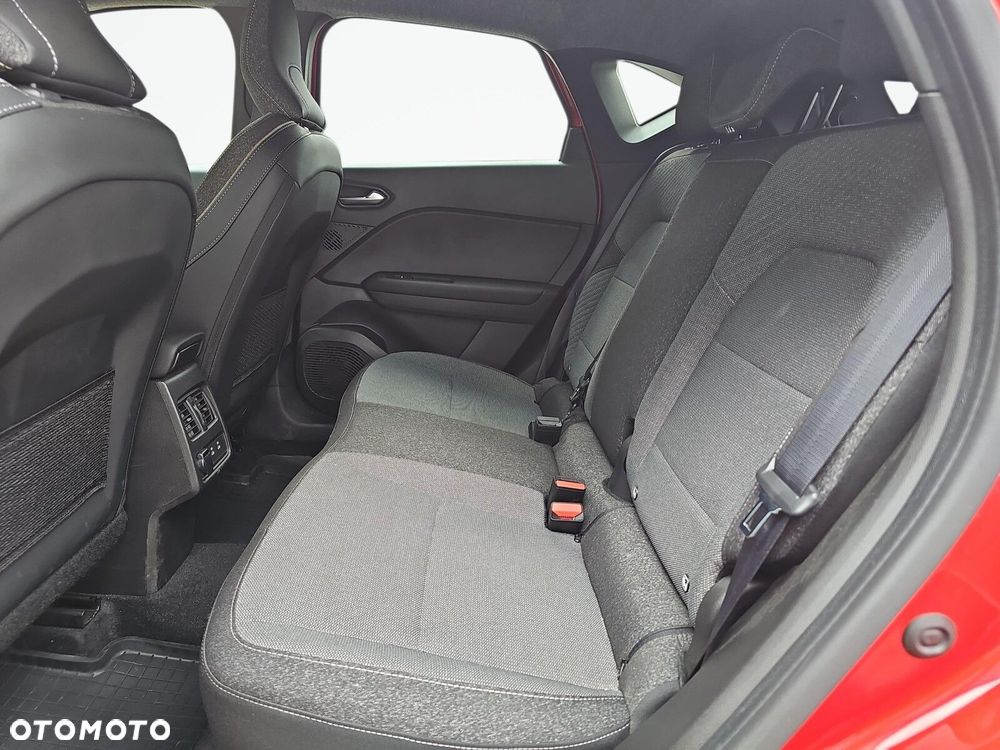 Renault Captur - 23