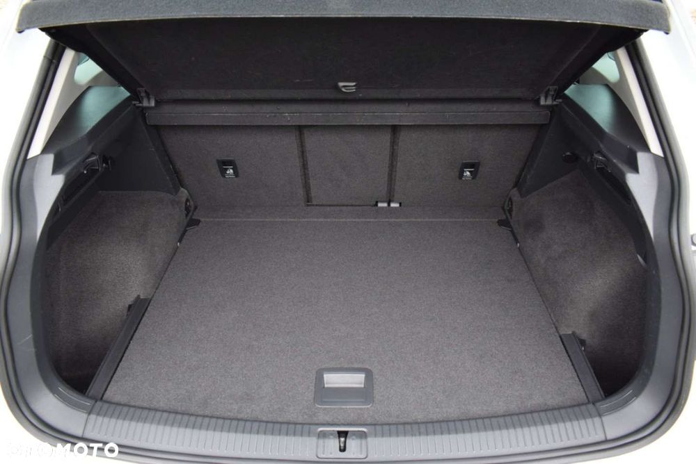 Volkswagen Tiguan - 14
