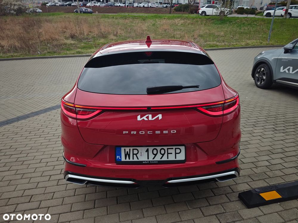 Kia ProCeed - 7