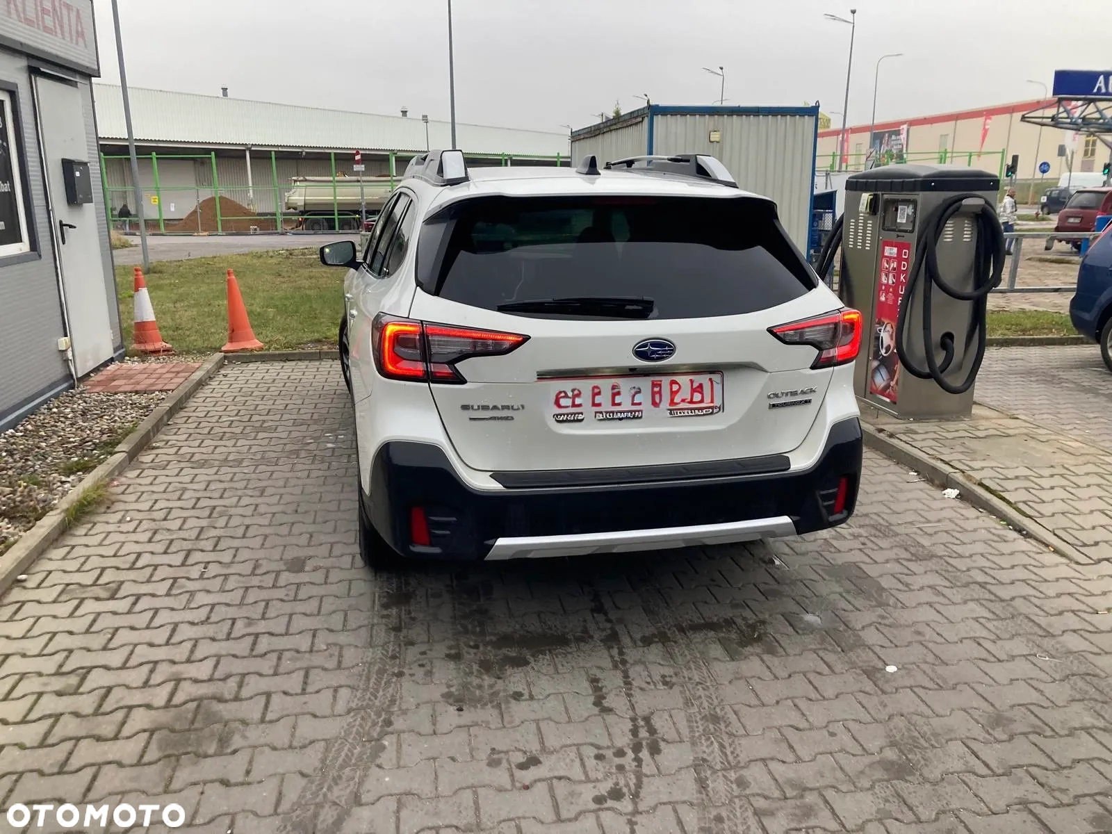 Subaru Outback - 10