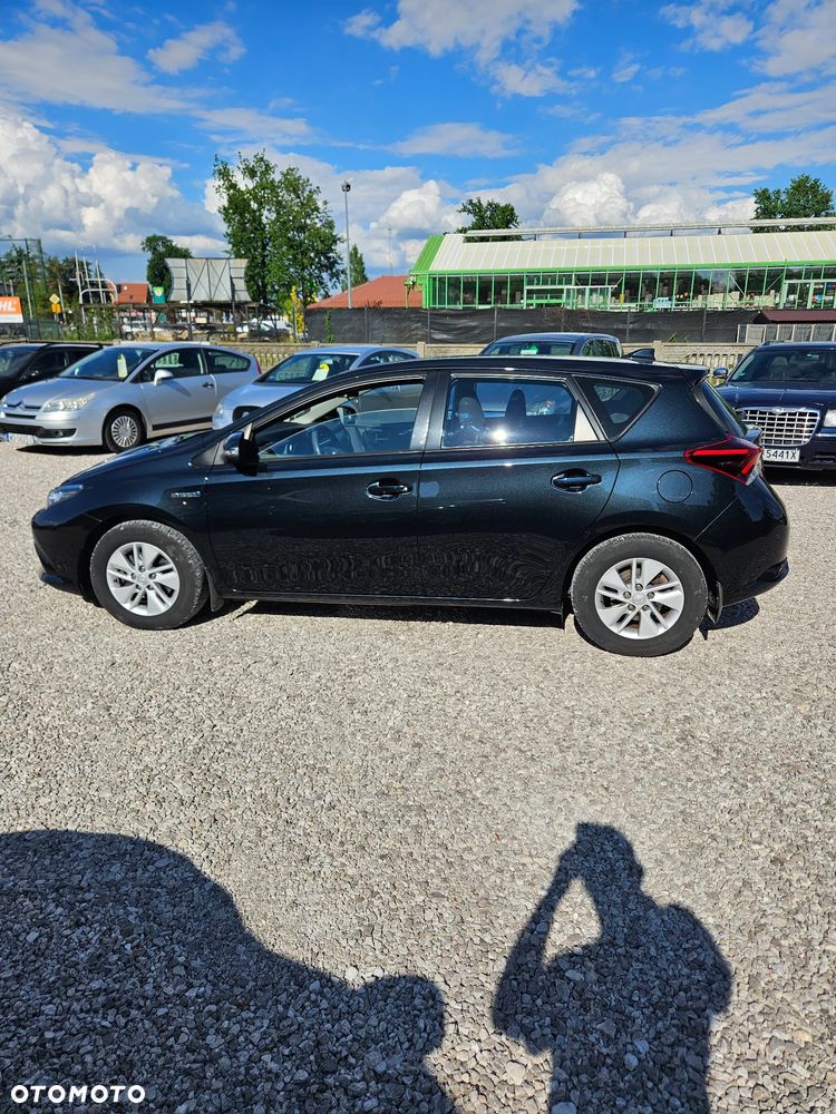Toyota Auris 1.8 HSD Luna - 19