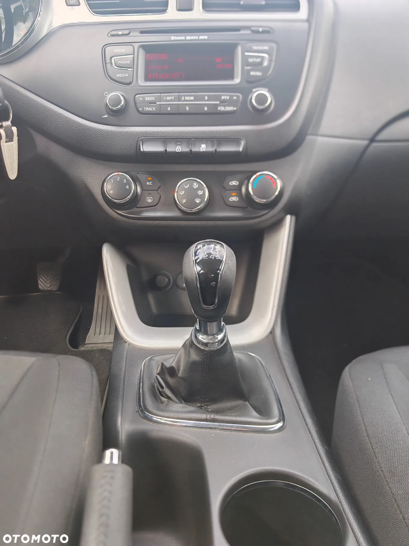 Kia Ceed 1.6 GDI SW Dream-Team Edition - 16
