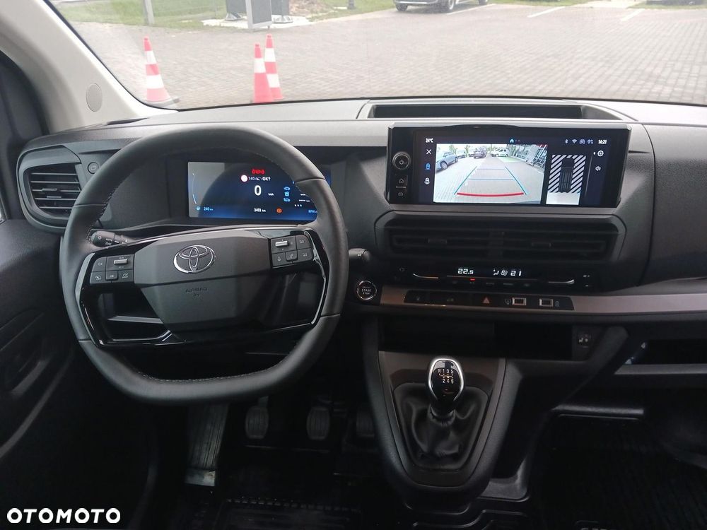 Toyota PROACE - 11