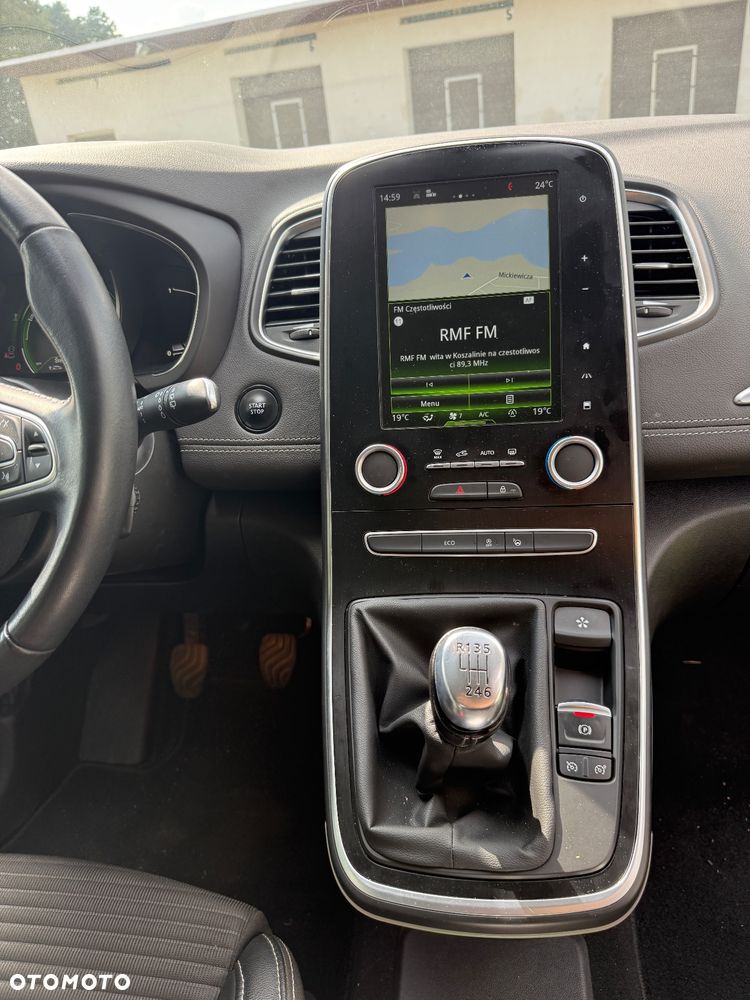 Renault Scenic ENERGY TCe 115 LIFE - 19