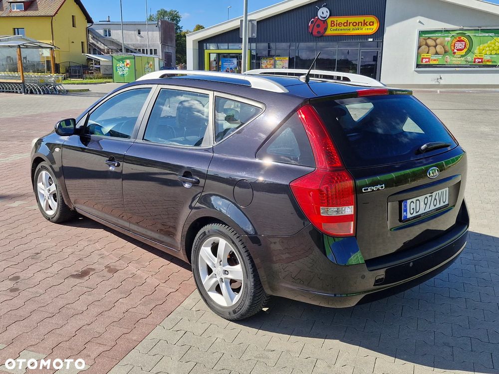 Kia Ceed - 20