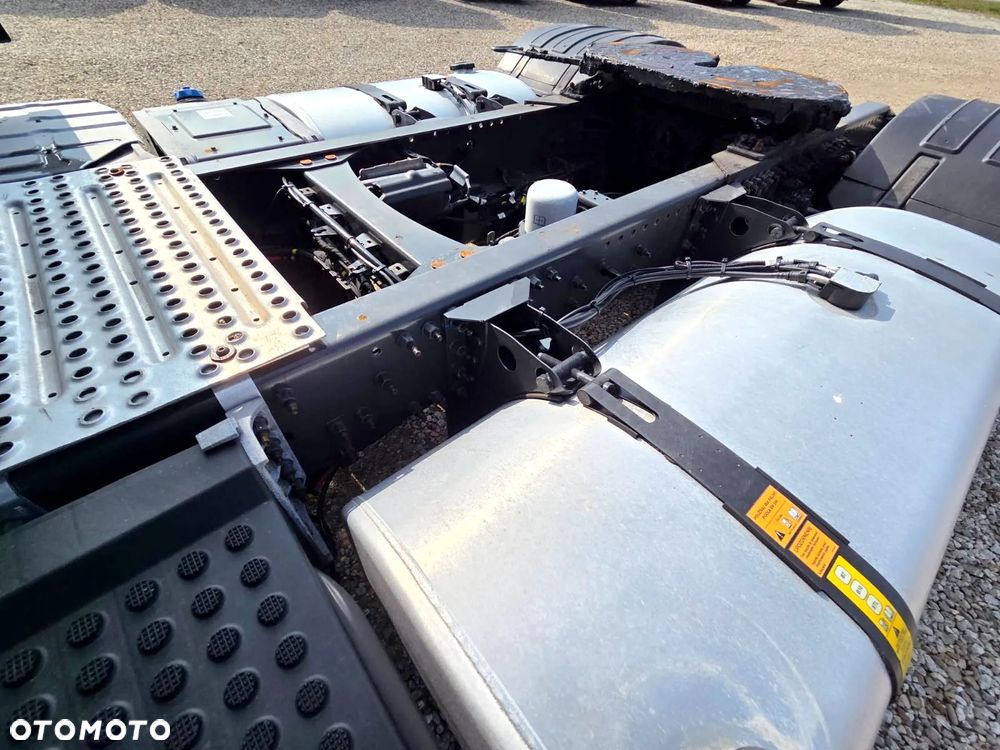 Volvo FH500 / XENON / ACC / I PARK COOL / ZŁOTY KONTRAKT / NOWE SPRZĘGŁO - 13