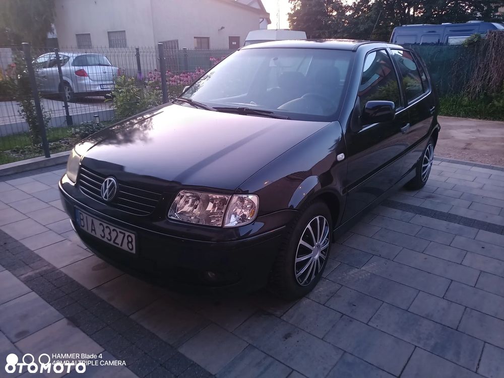 Volkswagen Polo 1.4 16V Comfortline - 1