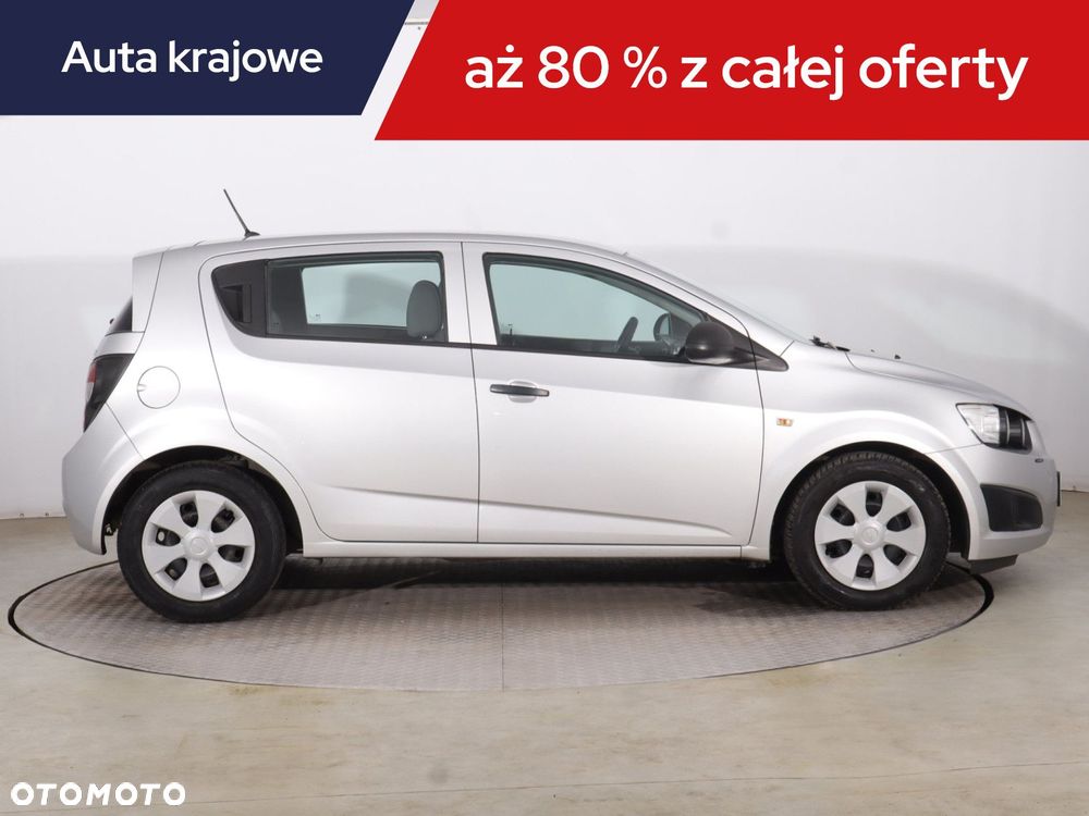 Chevrolet Aveo - 8