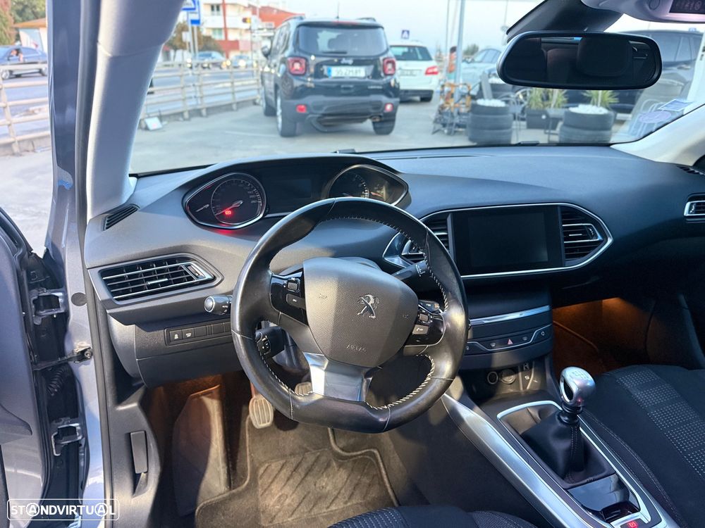Peugeot 308 PureTech 110 Stop & Start Allure - 8