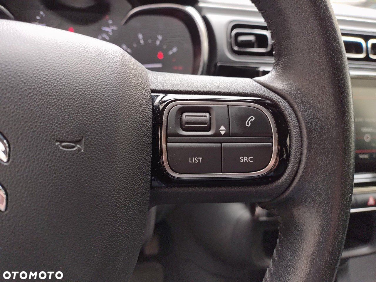 Citroën C3 1.2 PureTech GPF Shine - 16