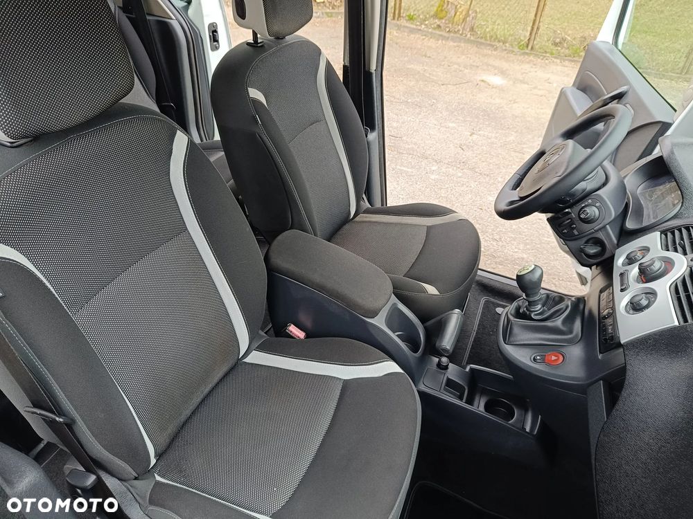 Renault Kangoo dCi 110 FAP Grand - 32