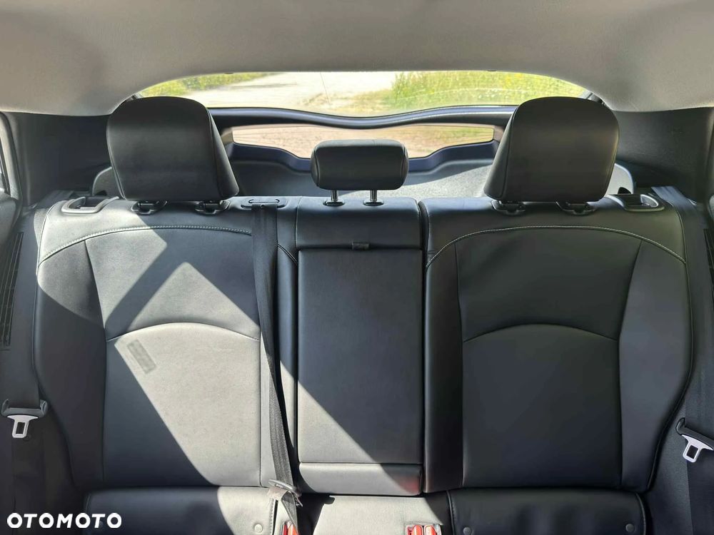 Toyota Prius Plug-in 1.8 Hybrid Prestige - 23