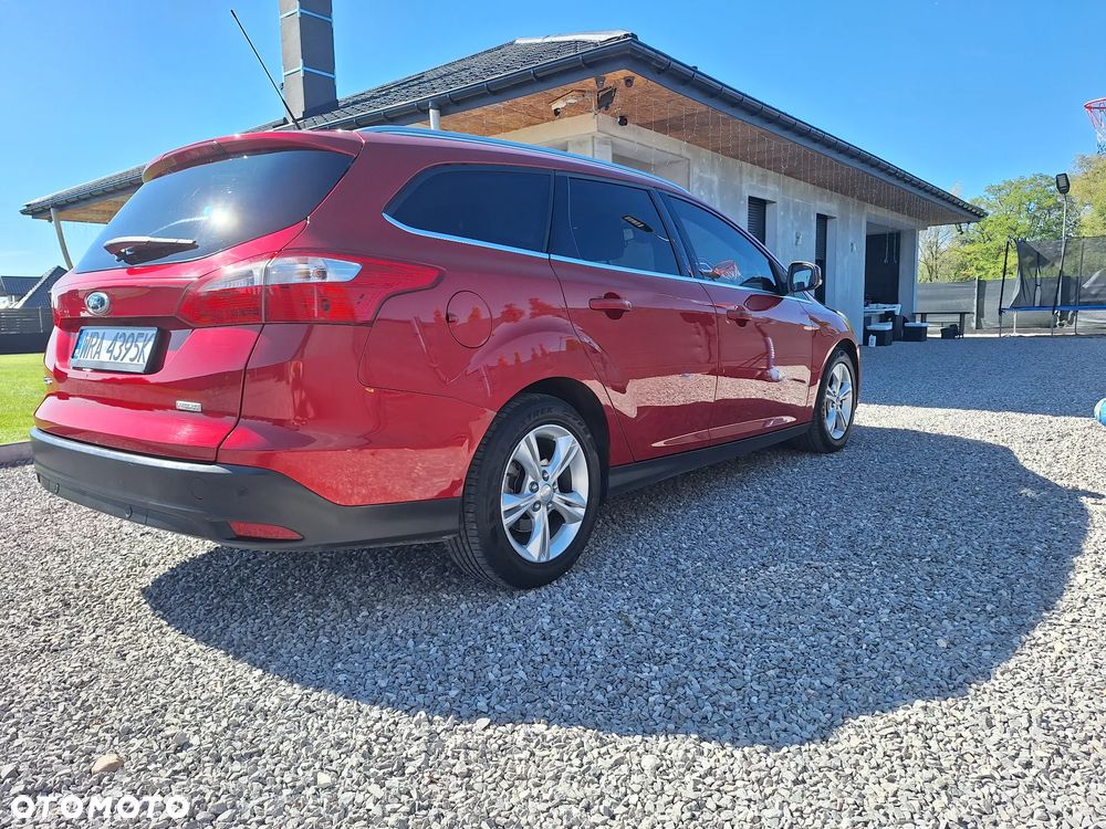 Ford Focus 1.6 TDCi ECOnetic 88g Start-Stopp-System Titanium - 5