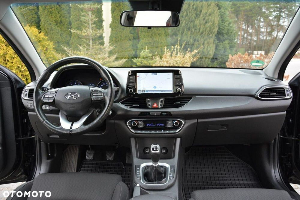 Hyundai i30 1.4 YES - 21