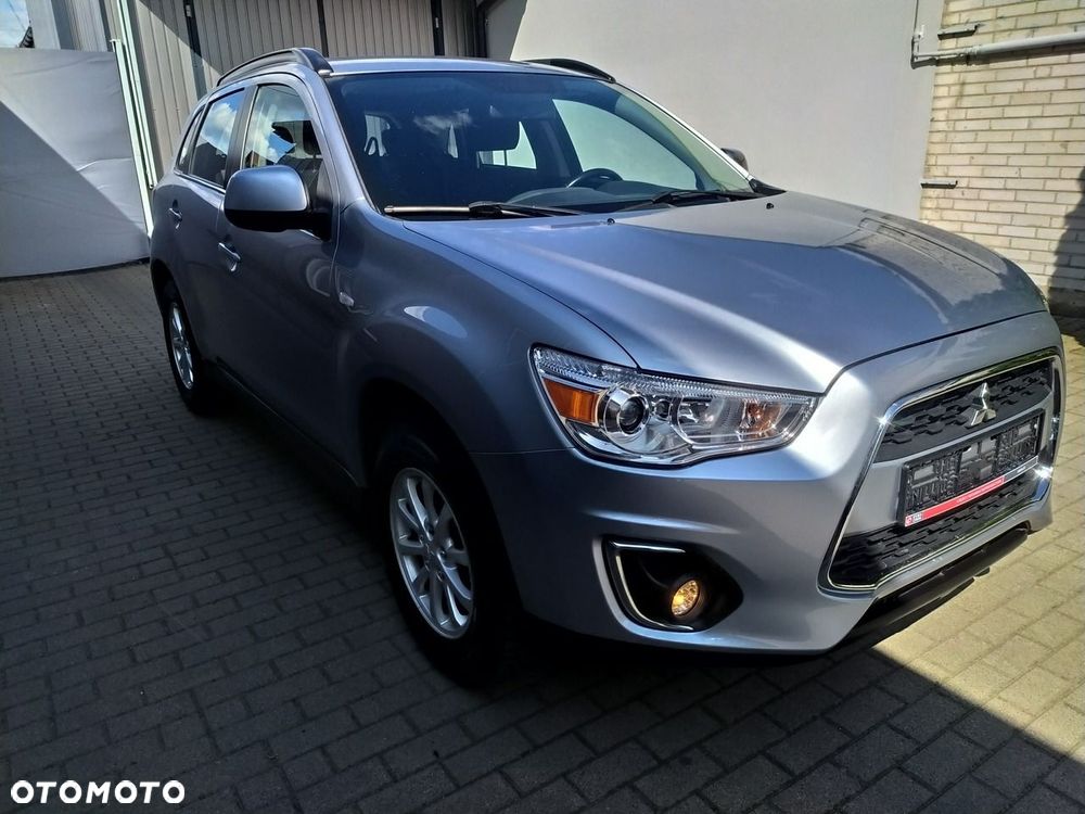 Mitsubishi ASX - 10