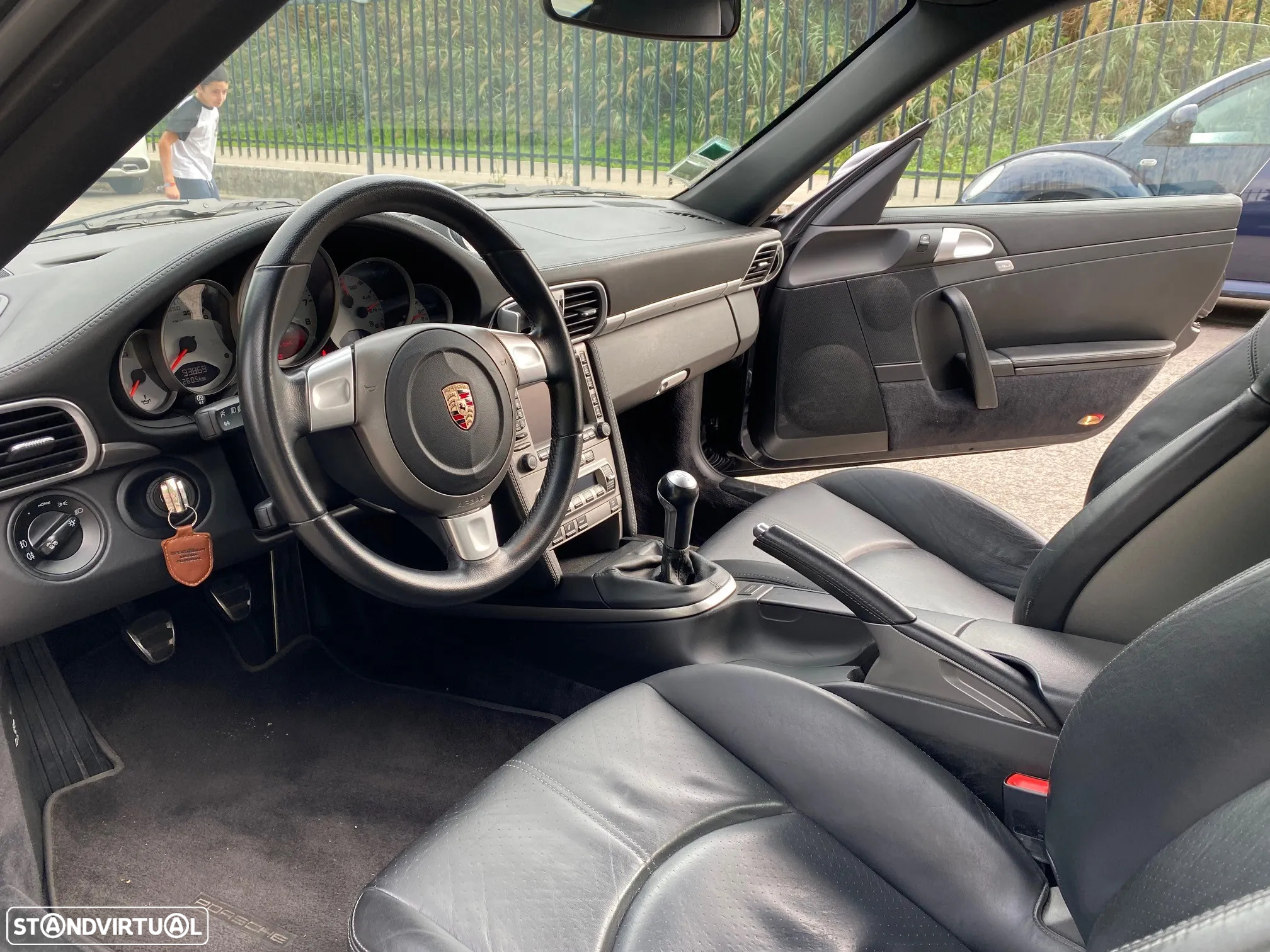 Porsche 911 (997) Carrera 4 S - 9