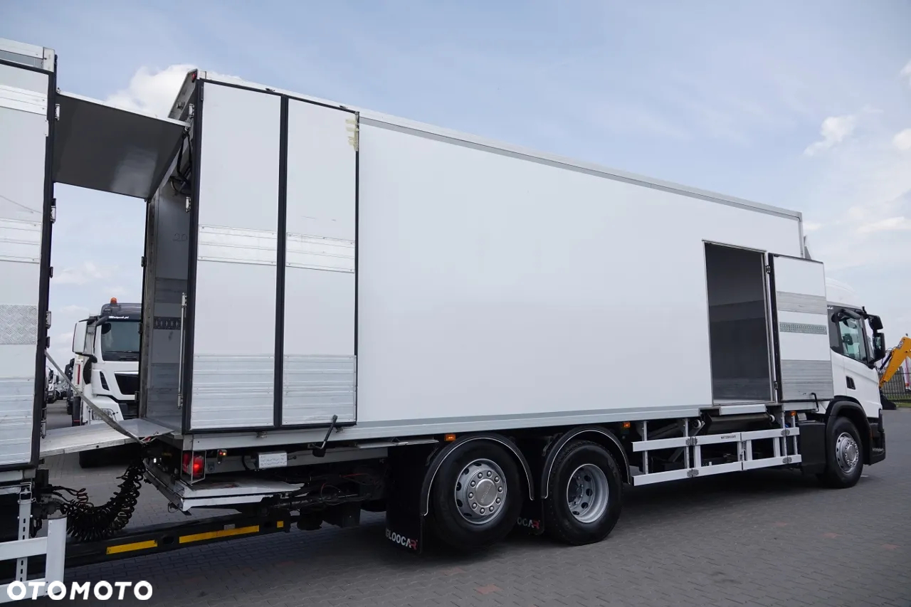 Scania P 410 / CHŁODNIA / ZESTAW TANDEM / PRZEJAZDOWY / 3x Agregat THERMO KING - FRIGO BLOCK / 3x WINDA ZAŁADOWCZA / MUTITEMPERATURA  PO ZŁOTYM KONTRAKCIE SERWISOWYM - 18