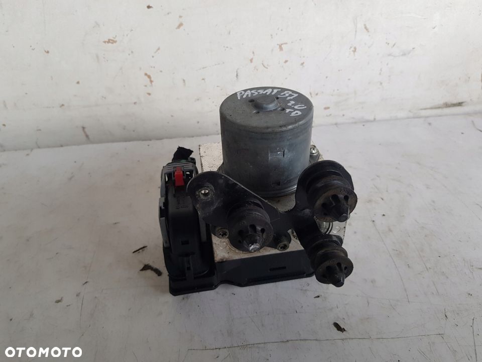 pompa ABS Passat B7 2.0 tdi - 2