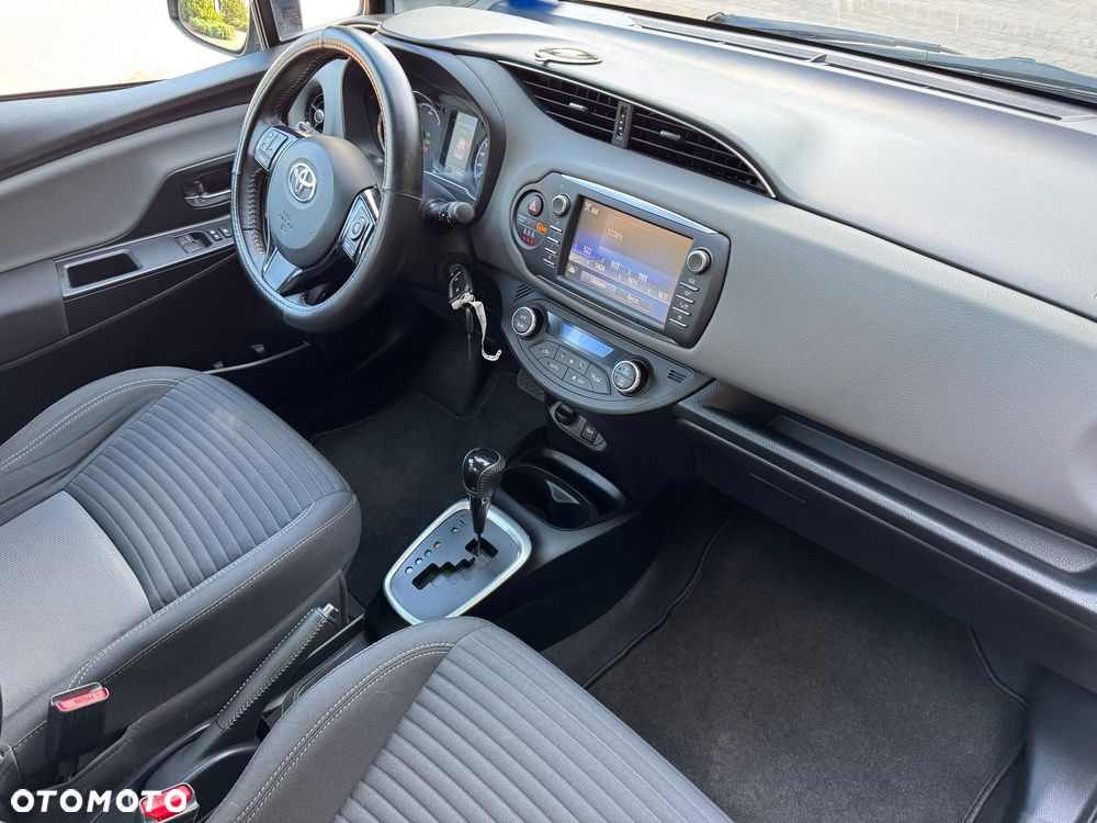 Toyota Yaris - 28