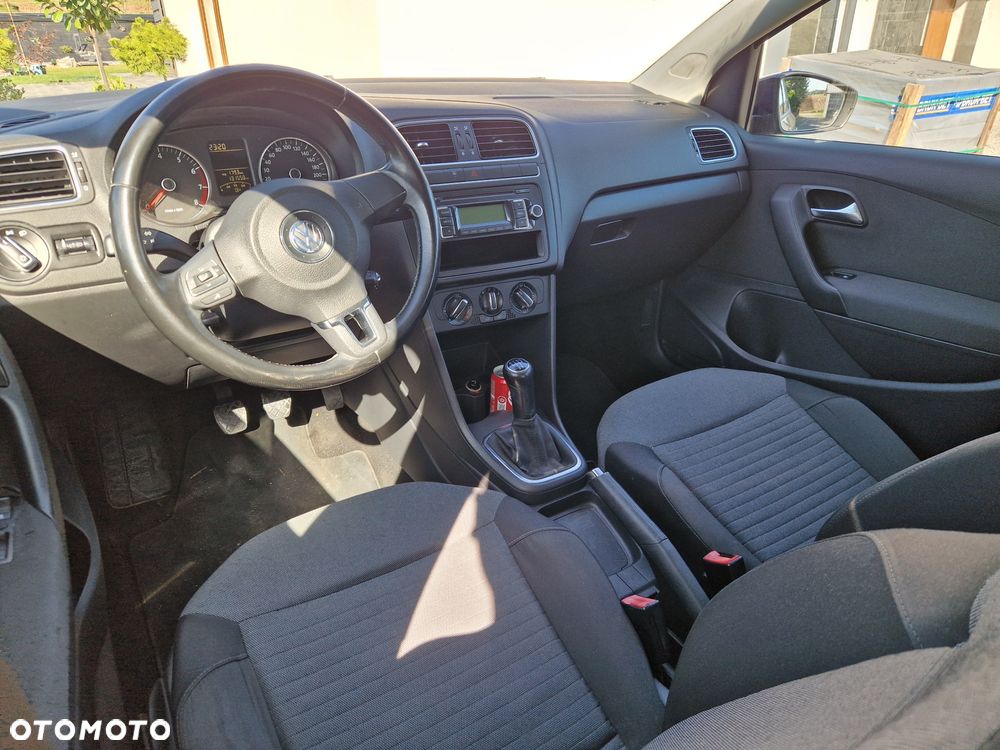 Volkswagen Polo - 7