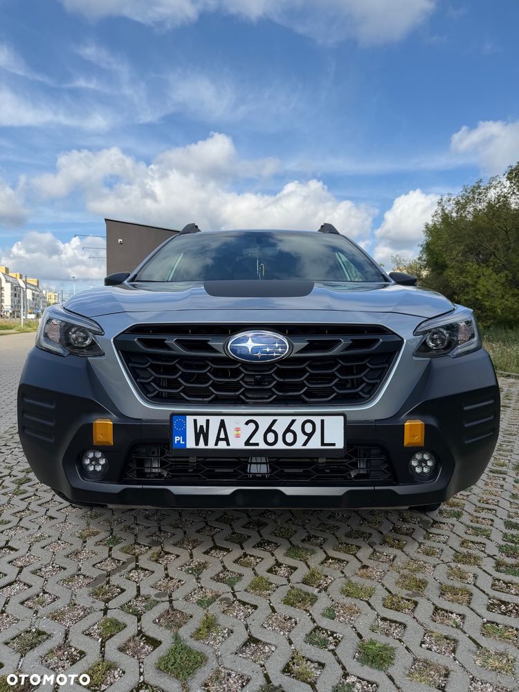 Subaru Outback 2.5i Exclusive - 1