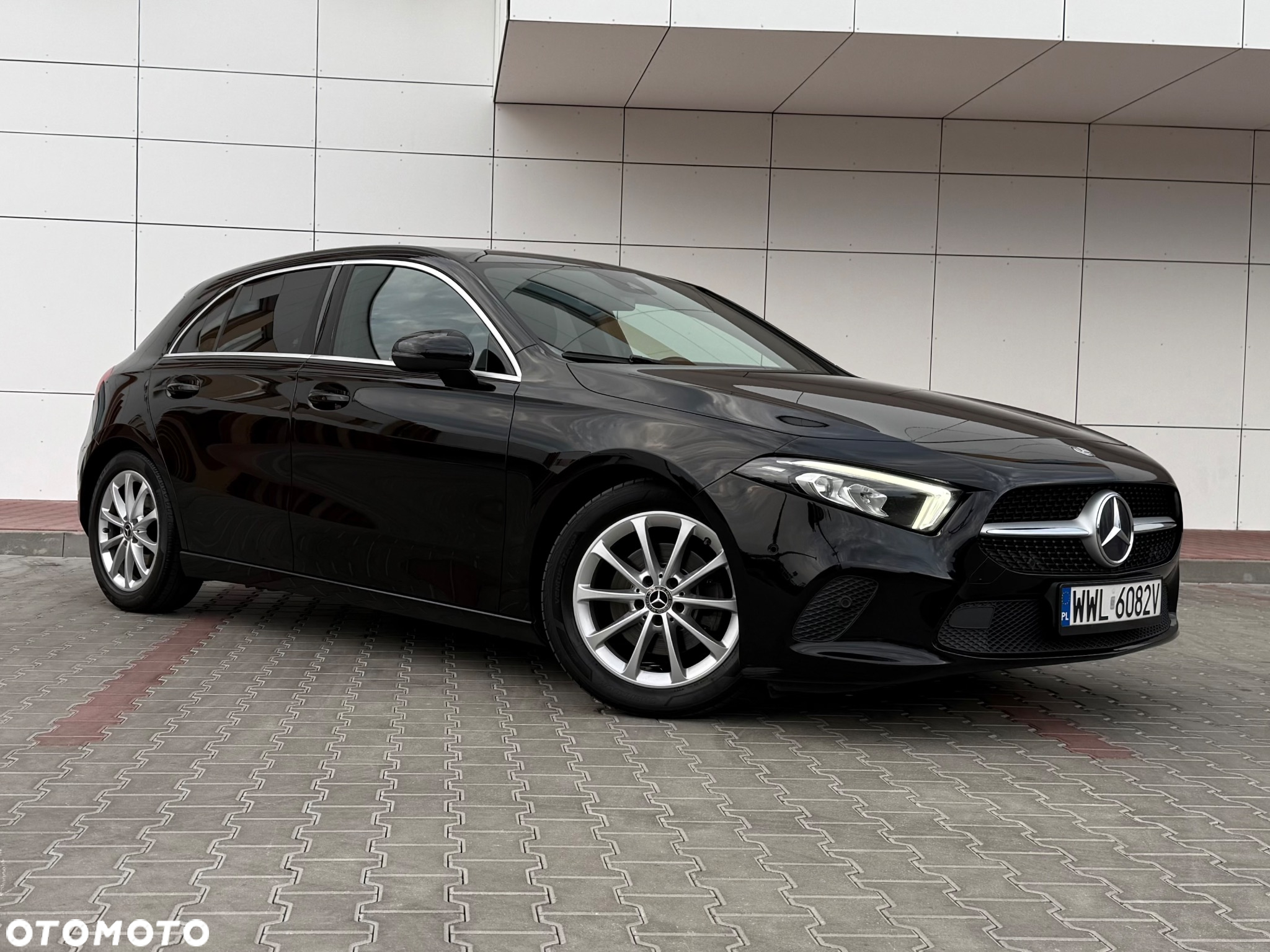 Mercedes-Benz Klasa A 200 d 8G-DCT Special Edition - 4