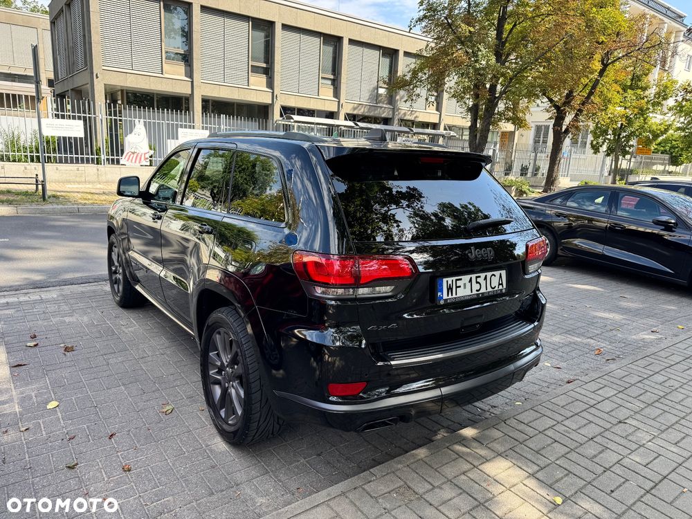 Jeep Grand Cherokee - 4