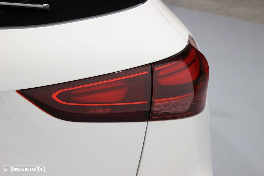 Mercedes-Benz GLA 180 d AMG Line - 10