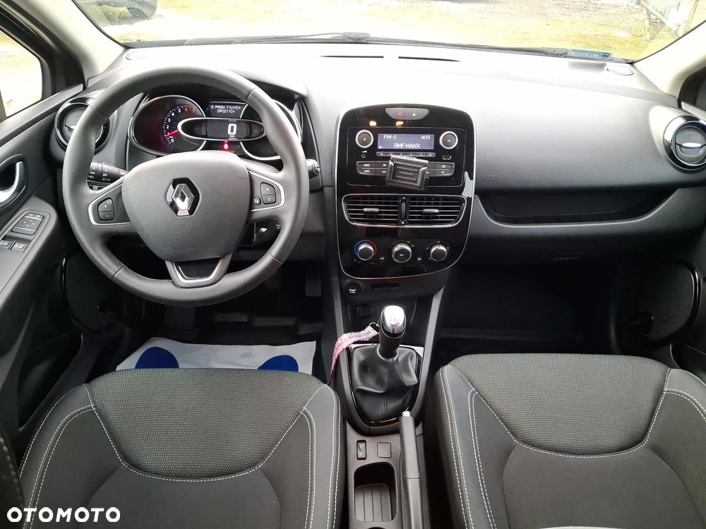 Renault Clio 1.2 16V Life - 14