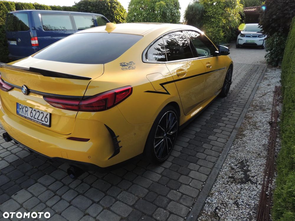 BMW Seria 2 220d xDrive - 10