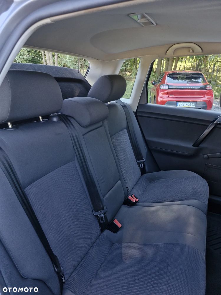 Volkswagen Polo 1.4 16V Comfortline - 10