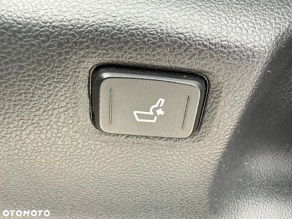 Toyota C-HR 1.8 Hybrid Dynamic - 22