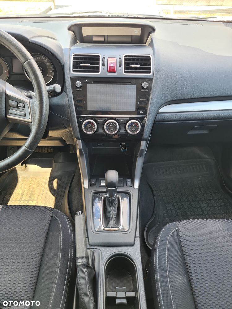 Subaru Forester 2.0 D Exclusive Lineartronic - 20