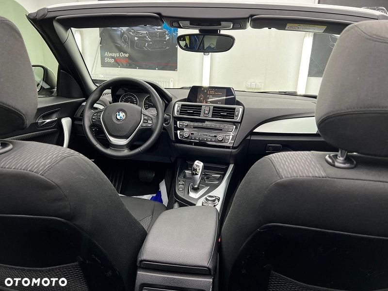 BMW Seria 2 218d M Sport - 32