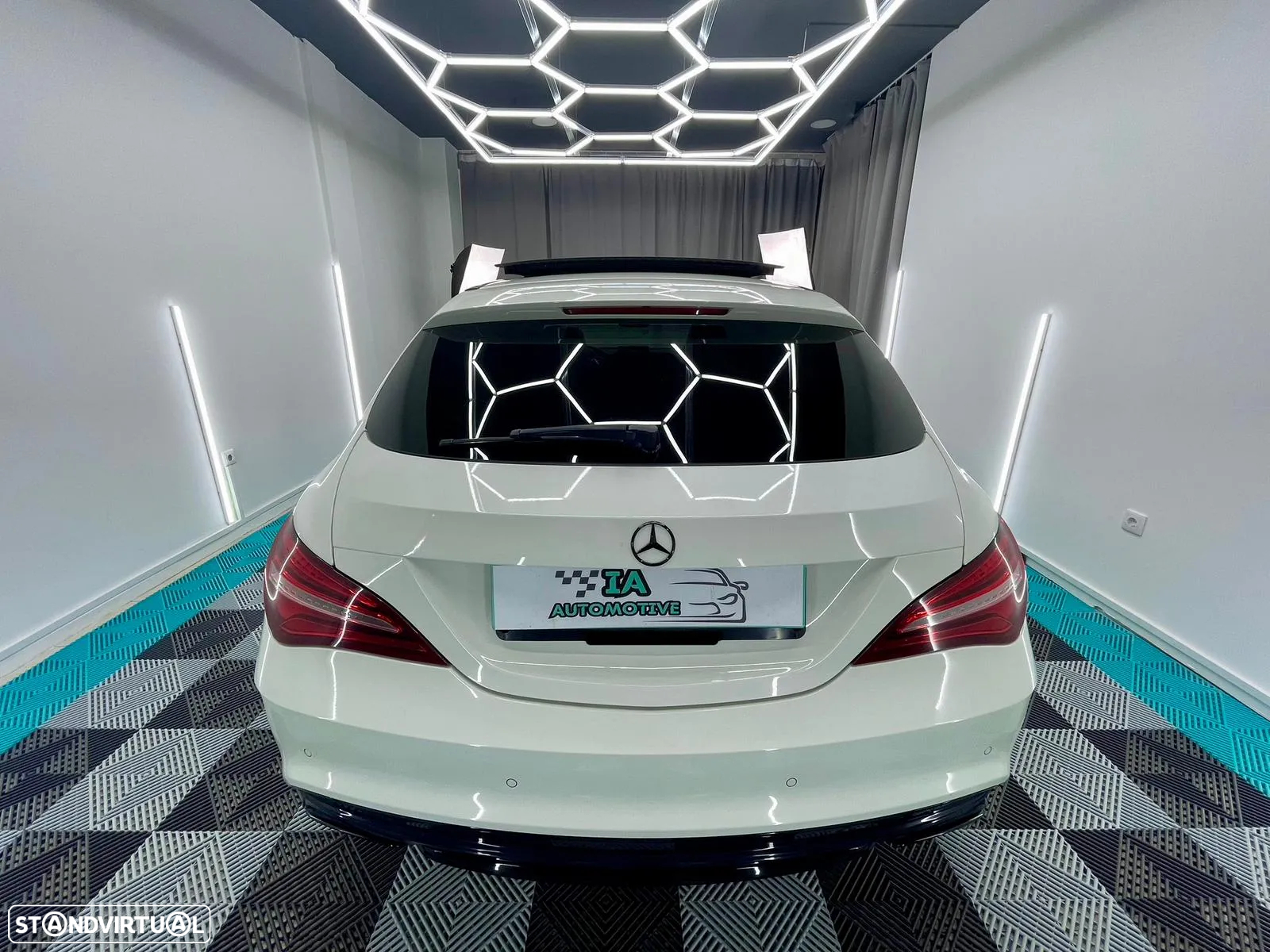 Mercedes-Benz CLA 200 d Shooting Brake AMG Line Aut. - 7