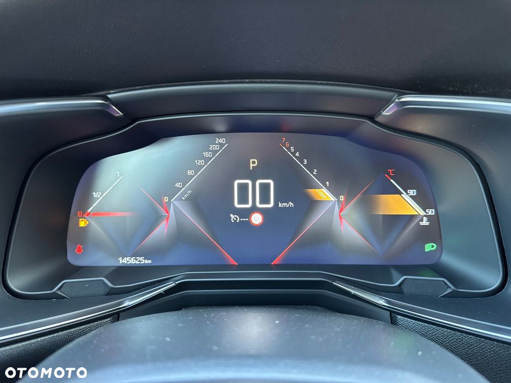DS Automobiles DS 7 Crossback 1.6 PureTech Performance Line + - 36