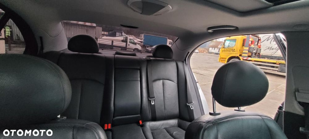 Mercedes-Benz Klasa E - 18