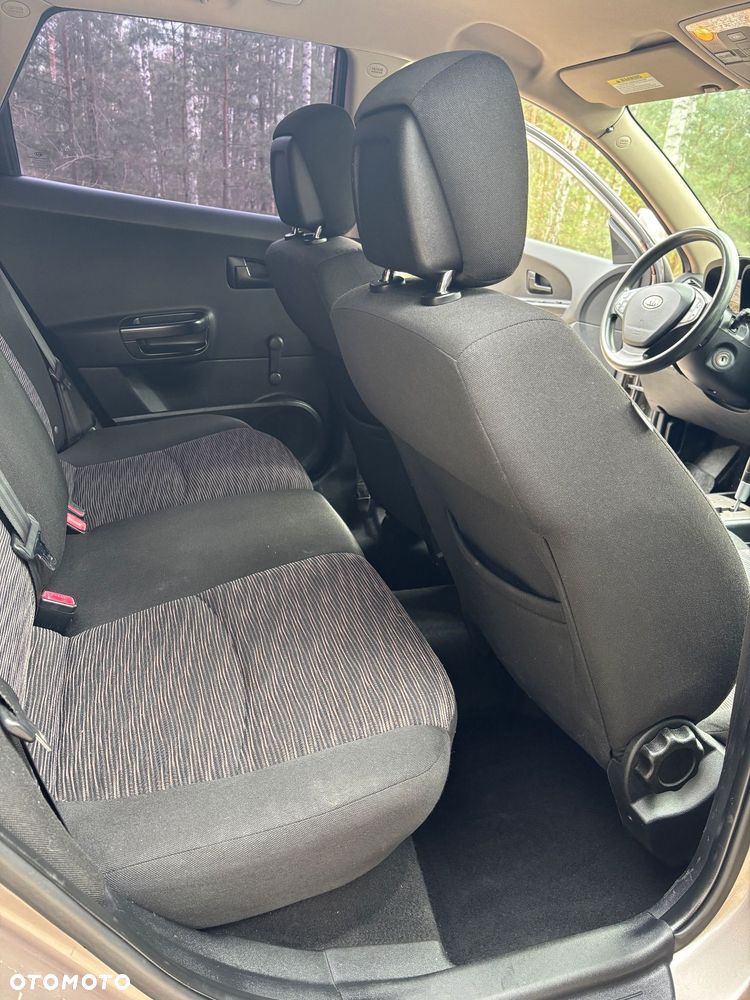 Kia Ceed - 15