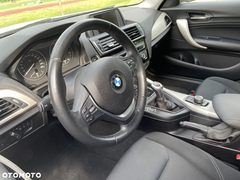 BMW Seria 1 118i - 9