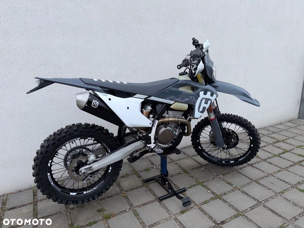 Husqvarna FE - 4