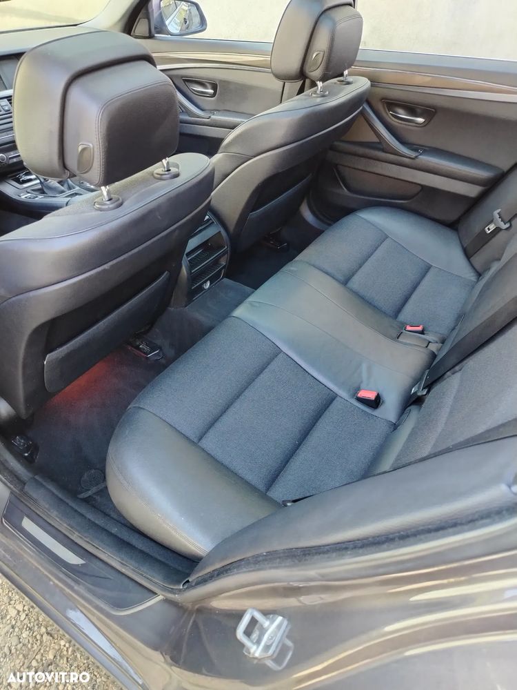 BMW Seria 5 520d - 7