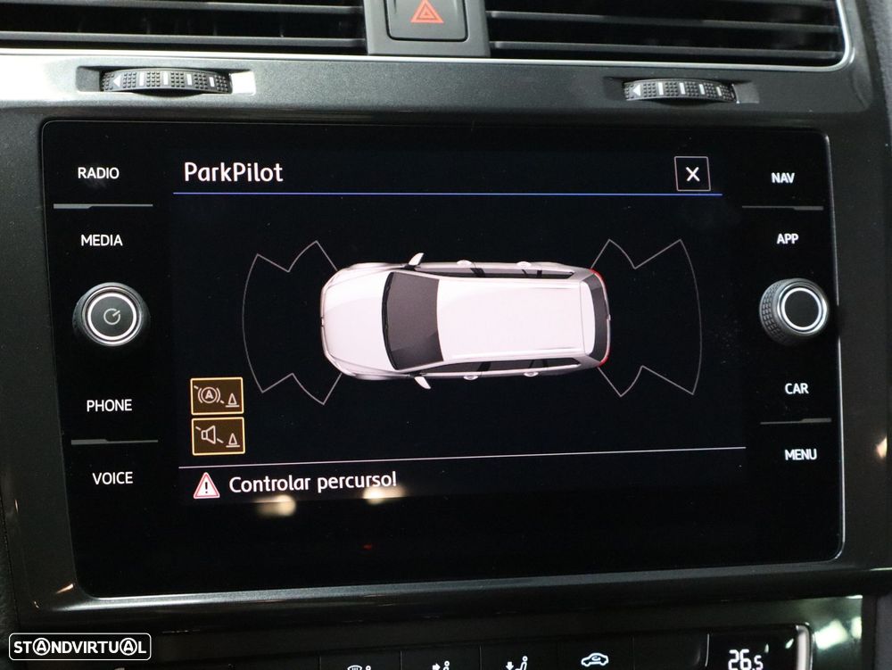 VW Golf Variant 1.6 TDi Confortline - 13