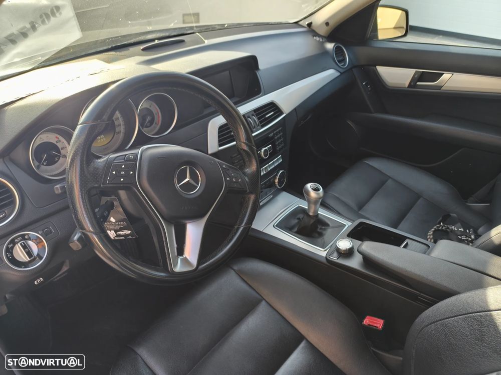 Mercedes-Benz C 200 Station CDI DPF BlueEFFICIENCY Avantgarde - 2