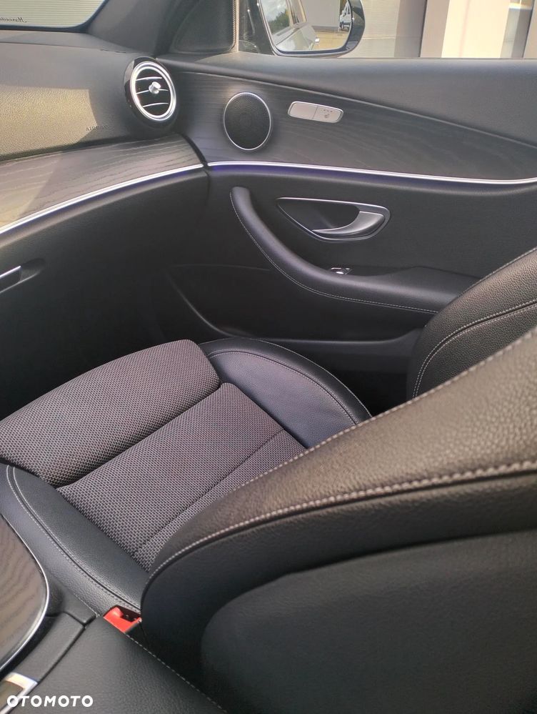 Mercedes-Benz Klasa E 220 d Avantgarde - 14
