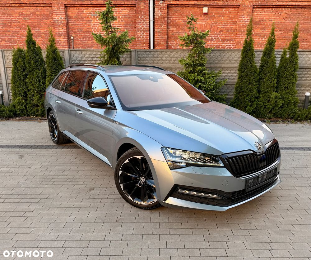Skoda Superb 2.0 TDI SCR 4x4 Sportline DSG - 2